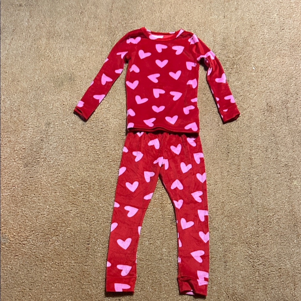 Cat & Jack Red Heart Kids Pajama Set